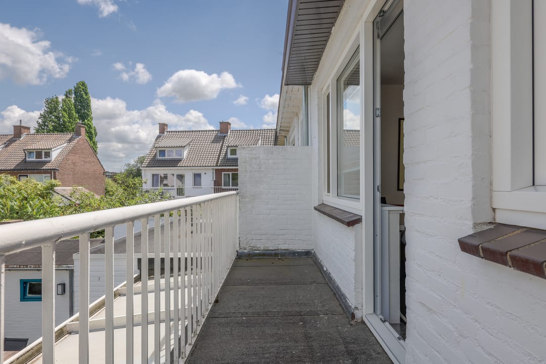 Photo 17 of Plautusstraat 10