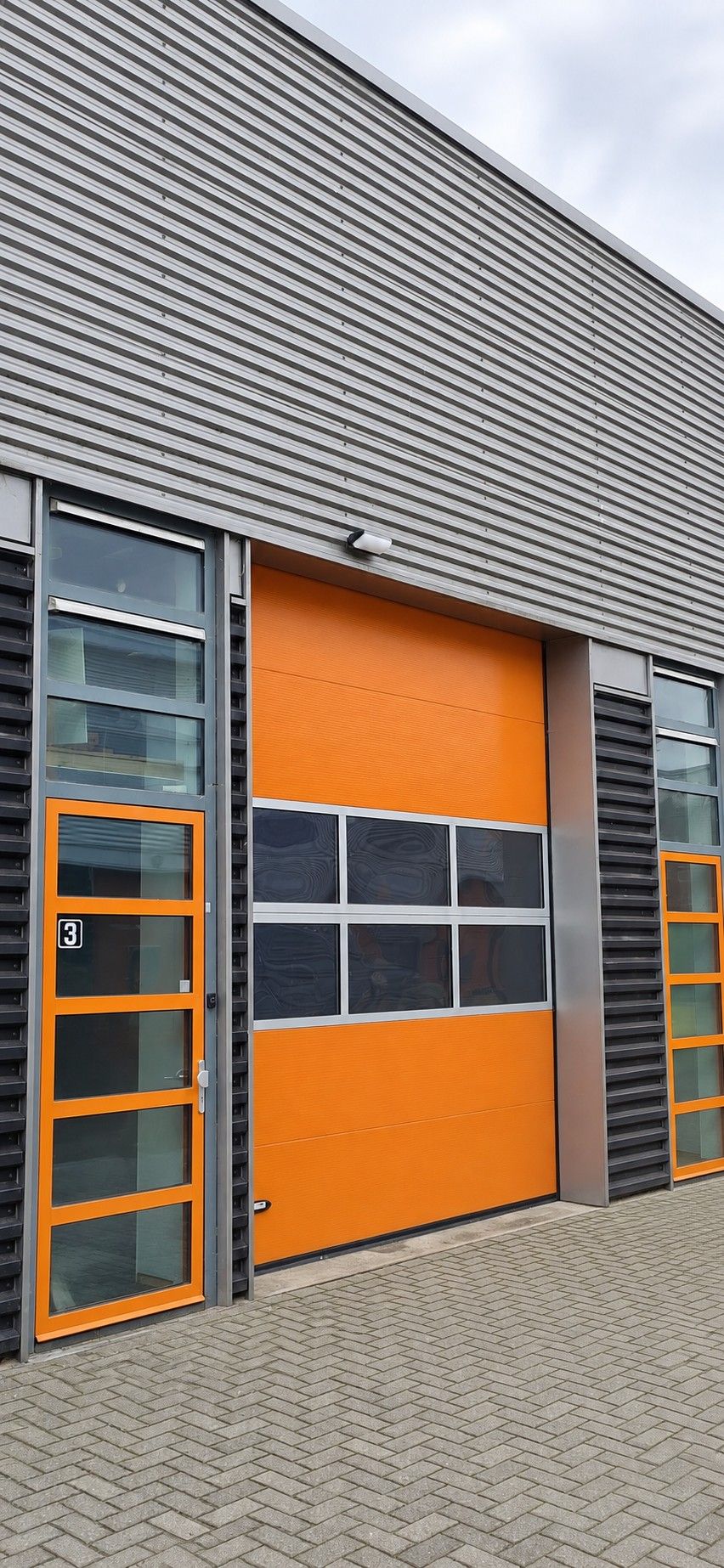 Bekijk foto 1 van Hoefsmid 3