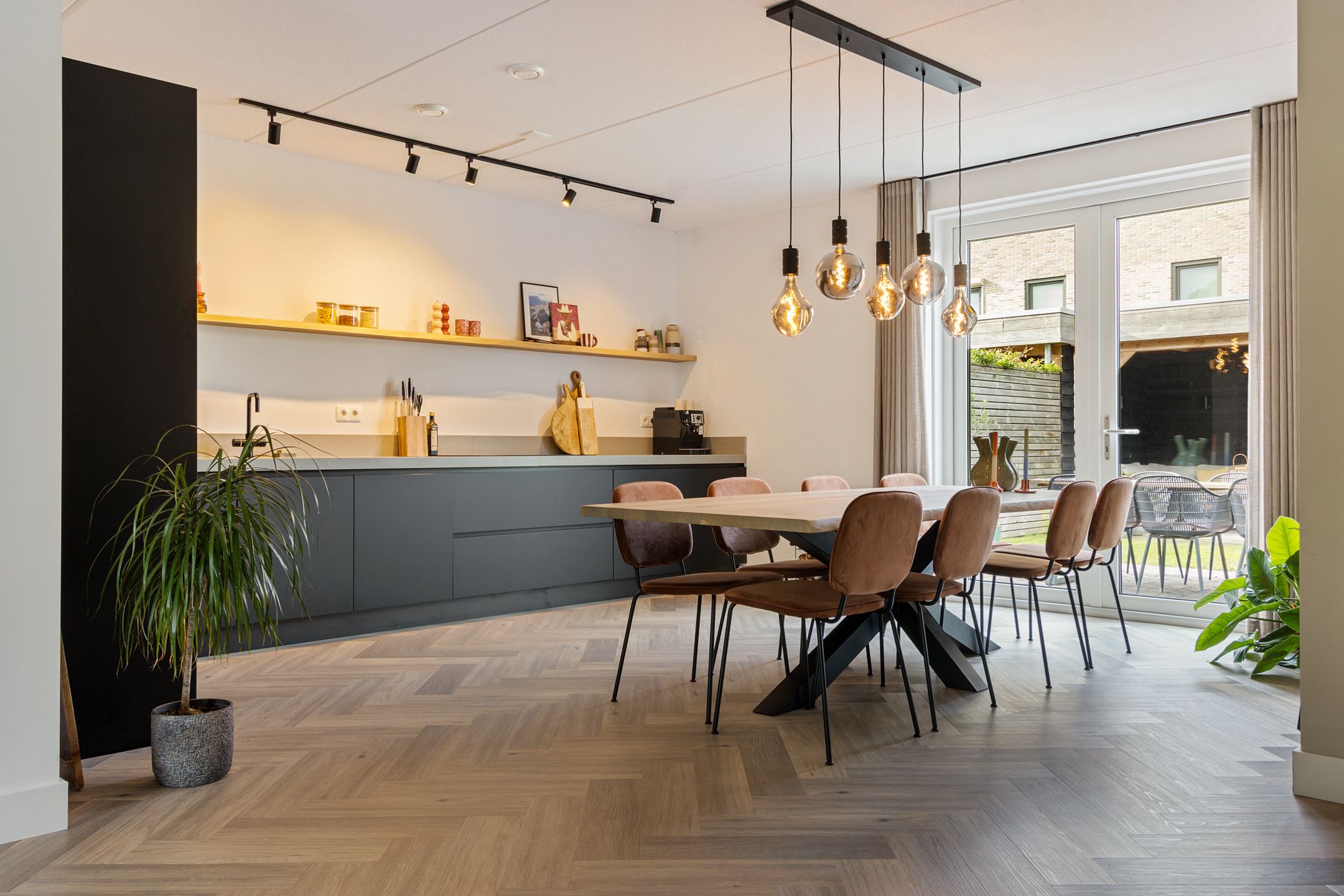 Foto 3 van Naardermeerstraat 10