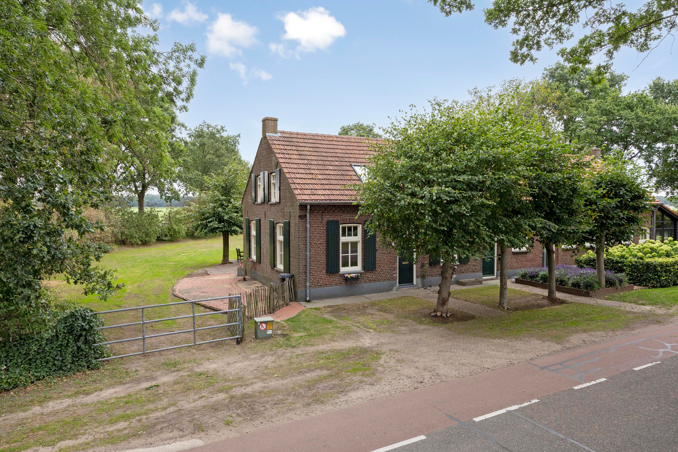 Photo 6 of Meerloseweg 5-A