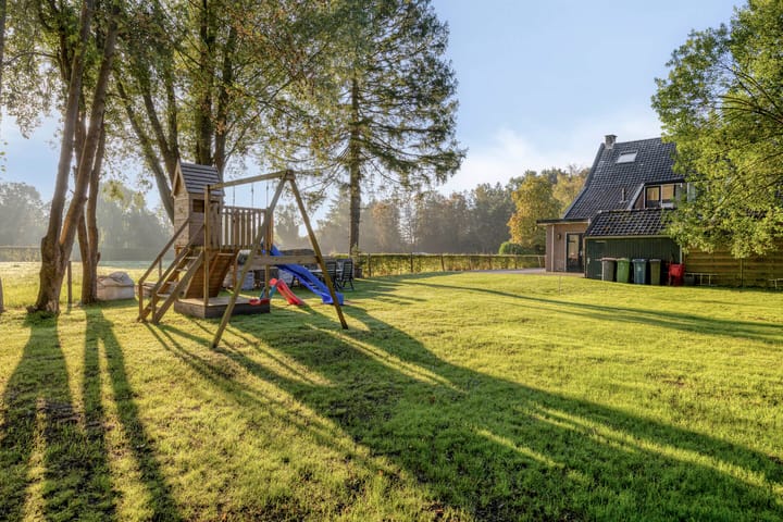 Foto 4 van Papegaaiweg 61