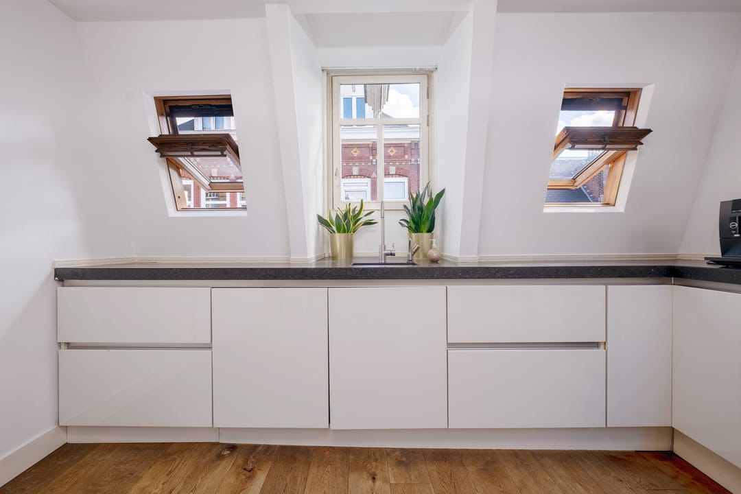 Photo 8 of Rustenburgerstraat 108-C