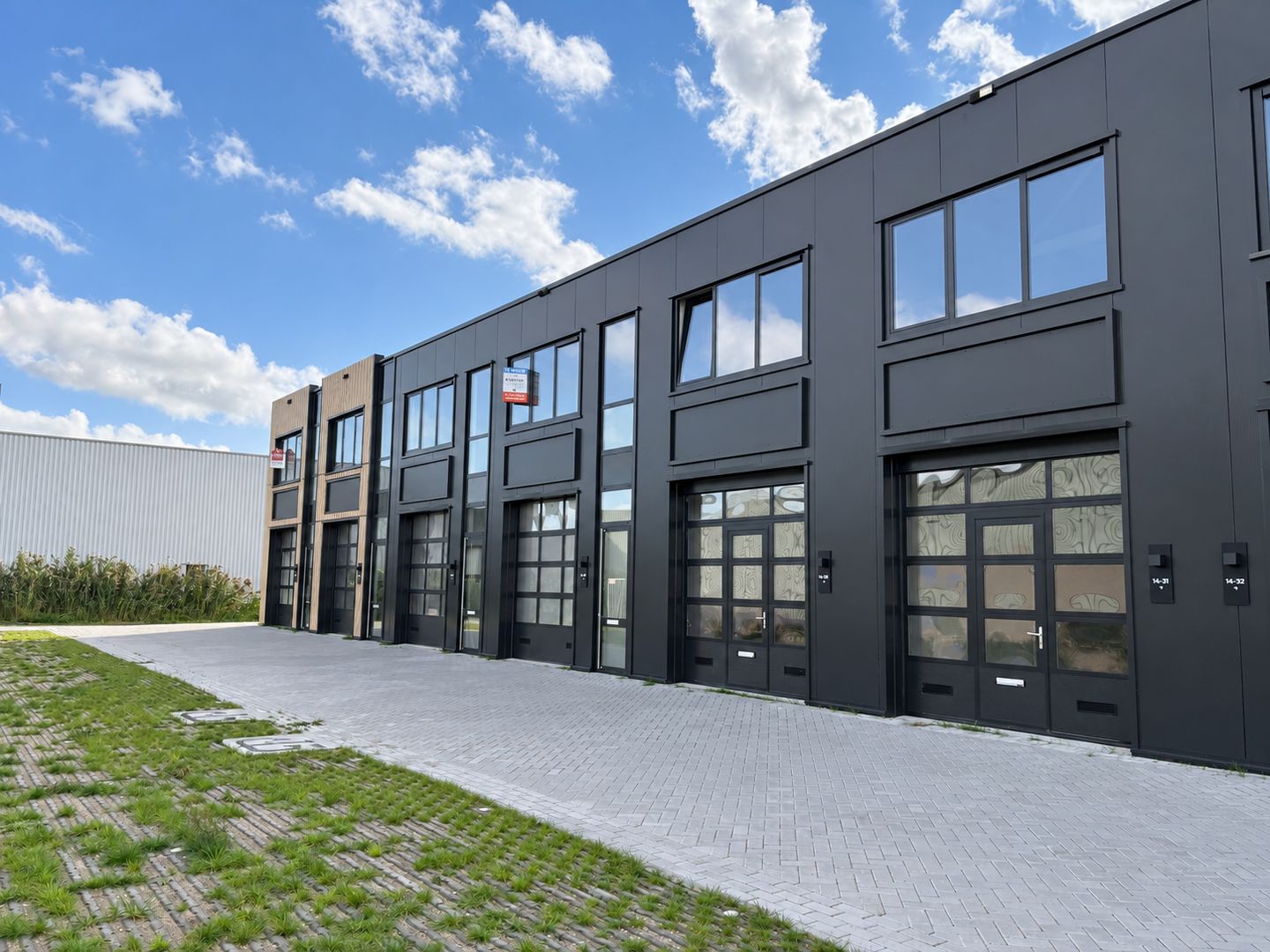 View photo 1 of Weteringweg 14-31