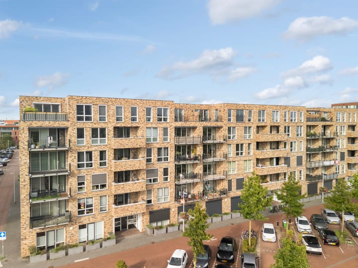 Appartement te koop: Louis Armstronglaan 570, Utrecht
