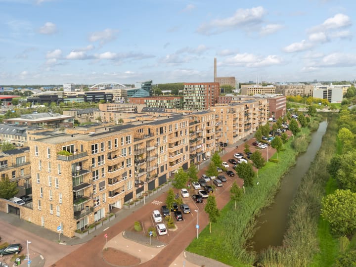 Appartement te koop: Louis Armstronglaan 570, Utrecht