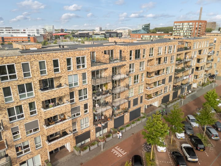 Appartement te koop: Louis Armstronglaan 570, Utrecht