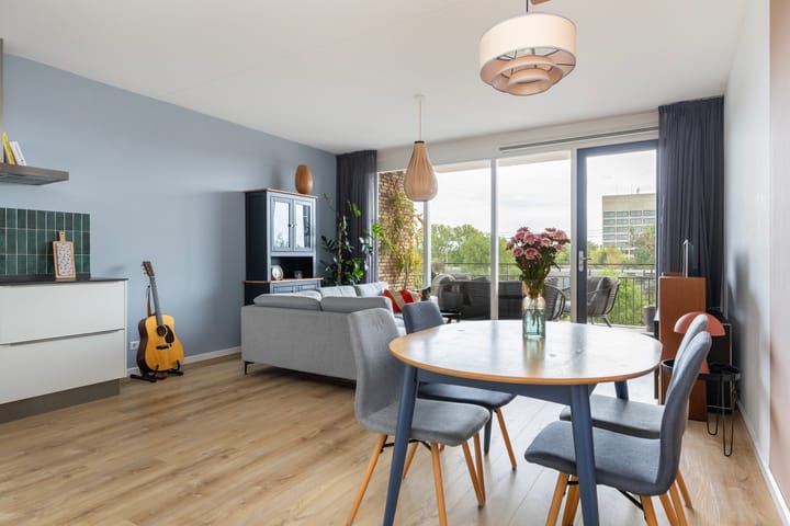 Appartement te koop: Louis Armstronglaan 570, Utrecht