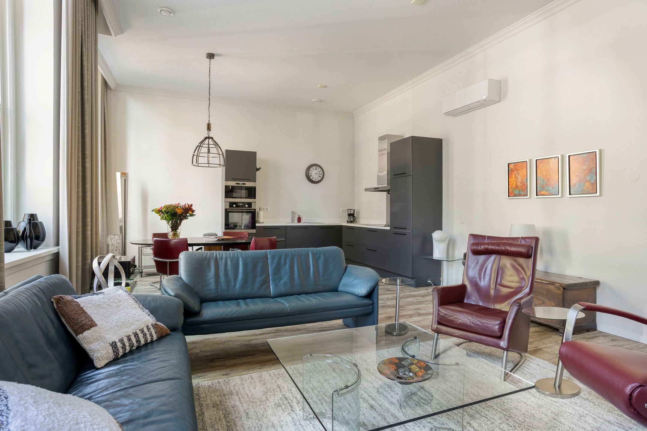 Photo 18 of Van Dedemstraat 11-B