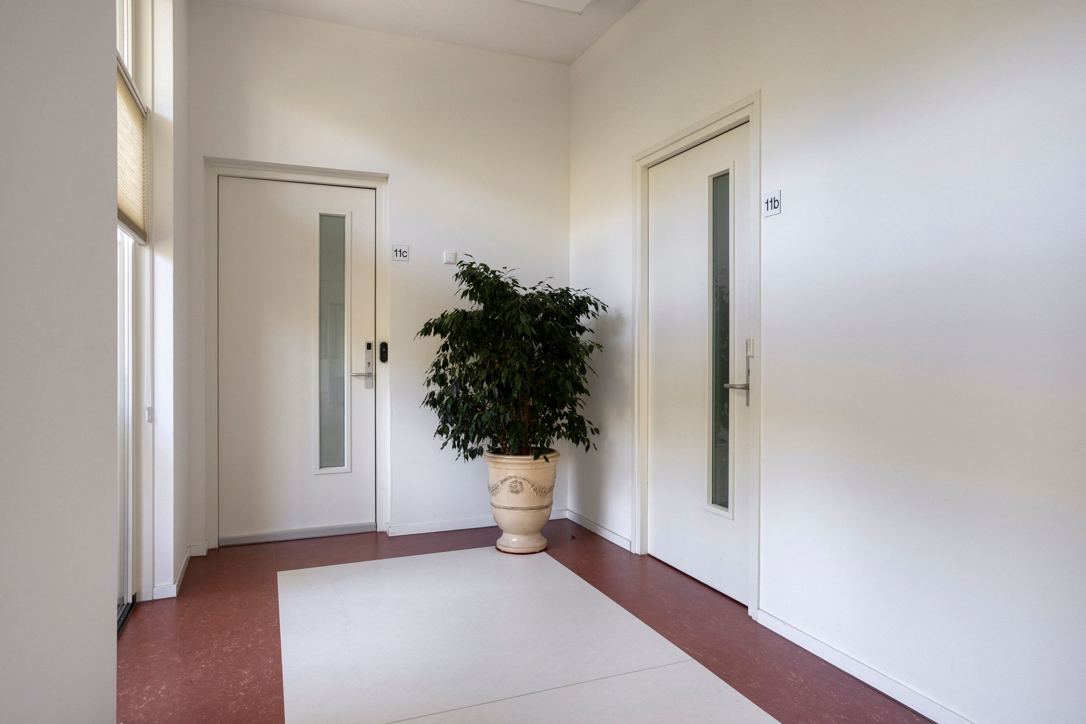 Photo 12 of Van Dedemstraat 11-B