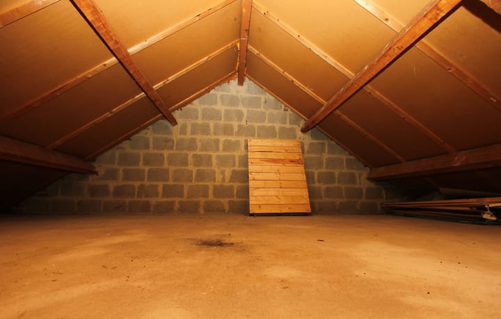 Tussenwoning te koop: Zonnedauwhof 9, Roermond
