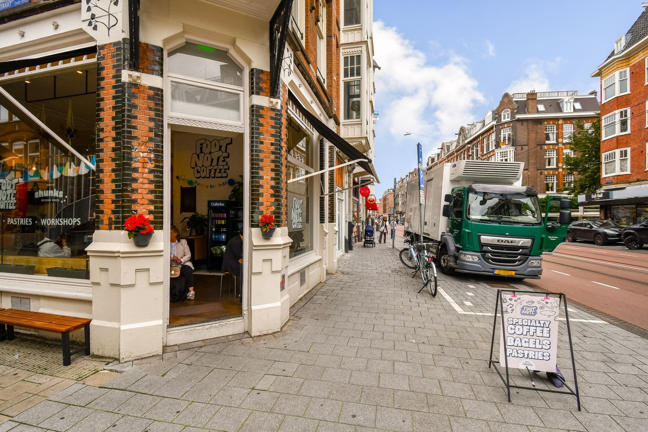 Photo 18 of Rustenburgerstraat 140-F
