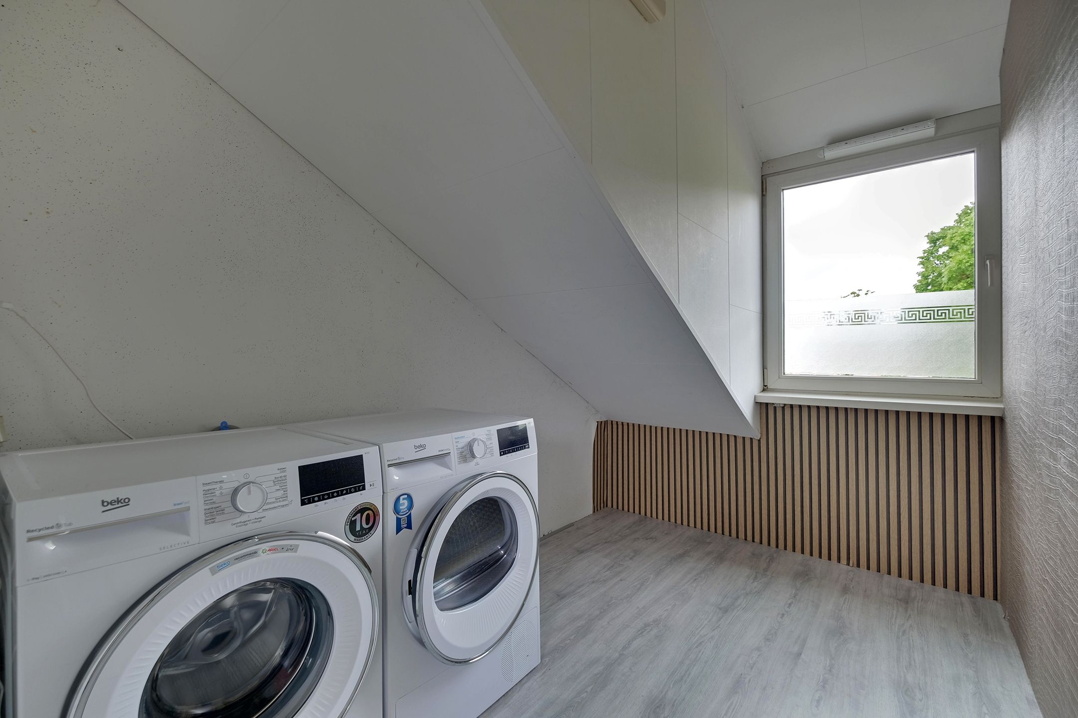 Photo 30 of Weverstraat 153