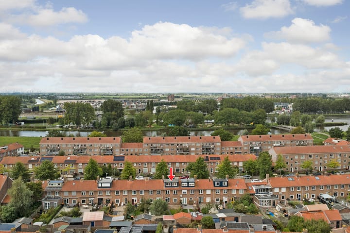 Tussenwoning te koop: Koningin Wilhelminaweg 104, Gouda