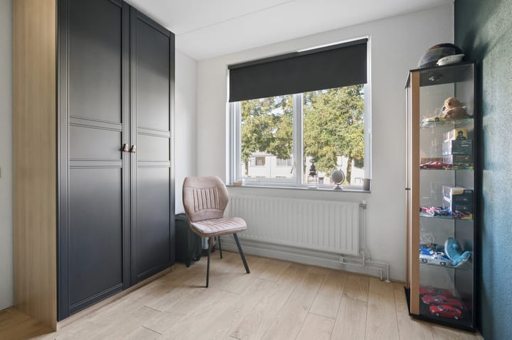 Tussenwoning te koop: Paradijslaan 86, Breda