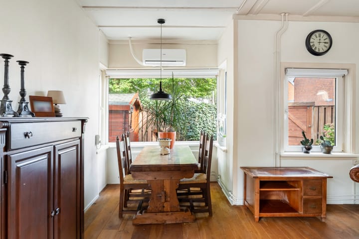 Hoekwoning te koop: J.W.C. Bloemstraat 45, Alphen Aan Den Rijn