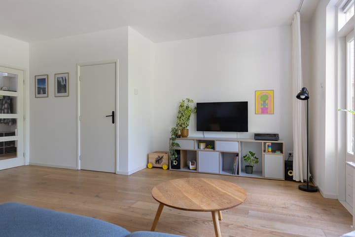 Tussenwoning te koop: Meyenhagen 27, Bilthoven