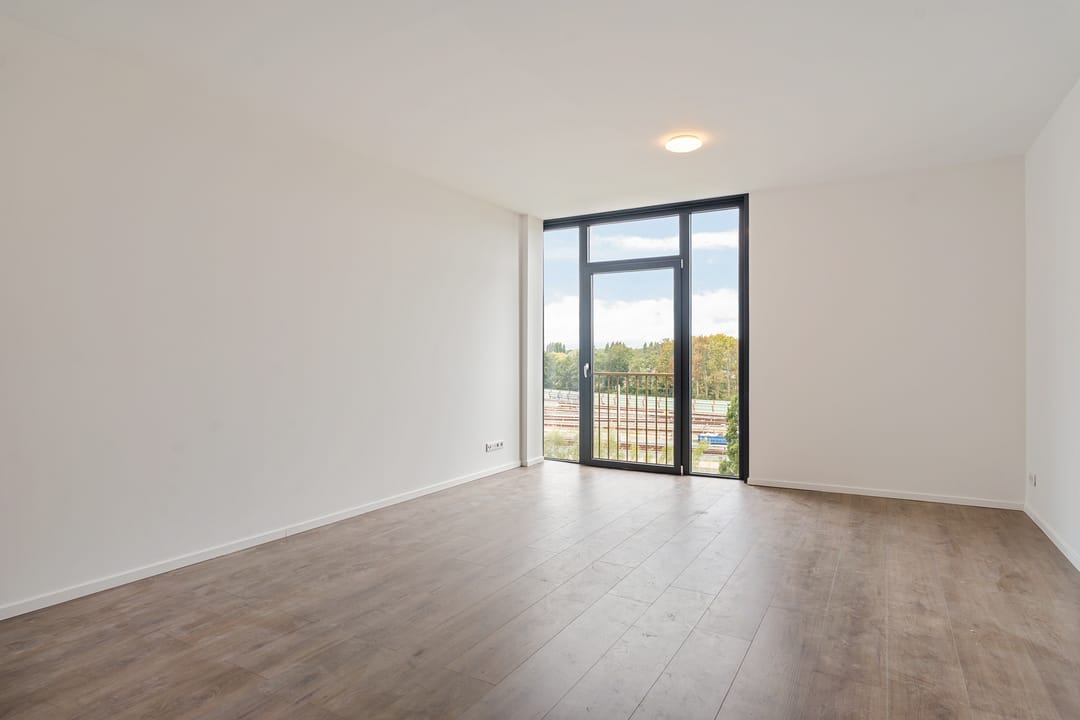 Photo 13 of Fascinatio Boulevard 890-R