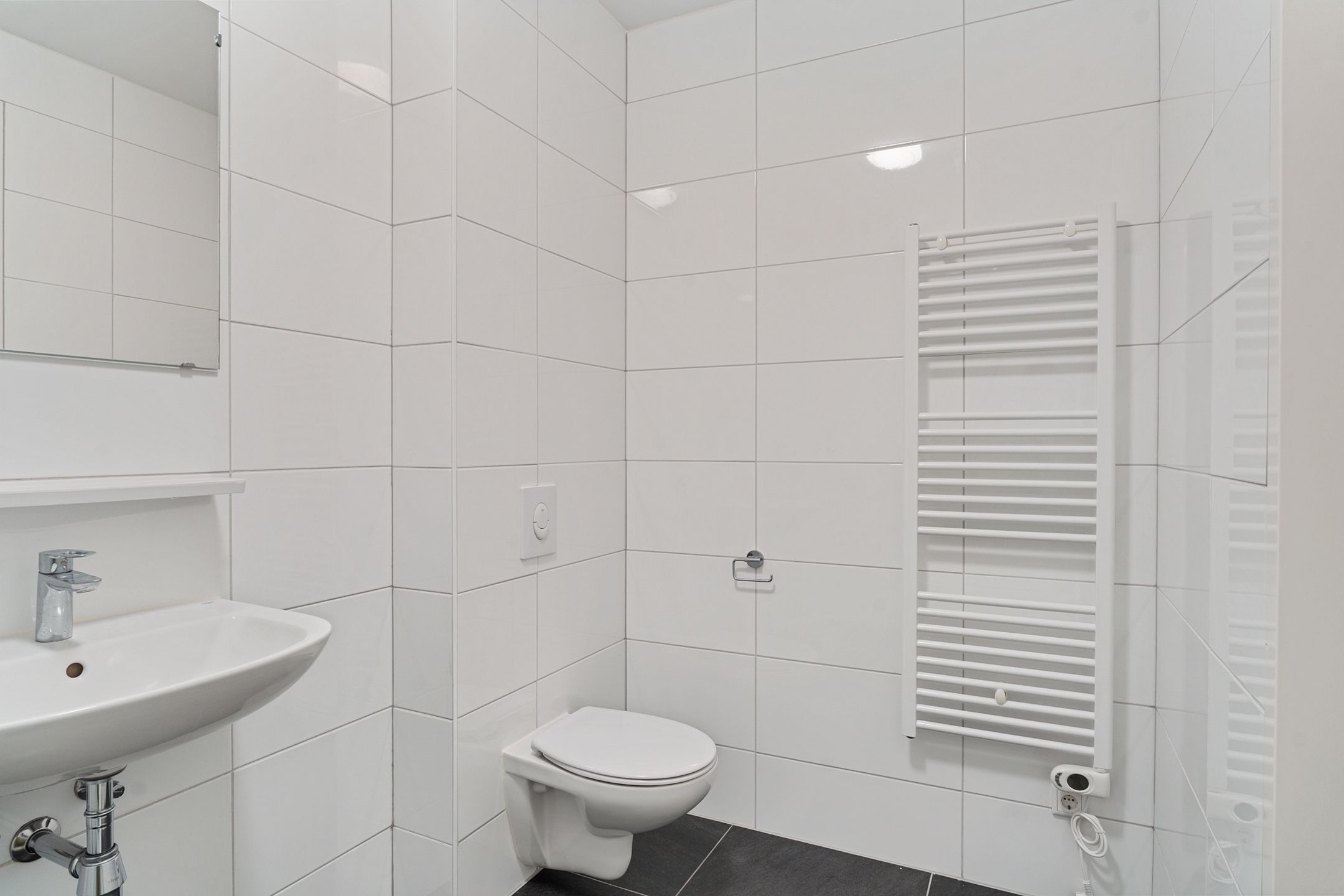 Photo 21 of Fascinatio Boulevard 890-R