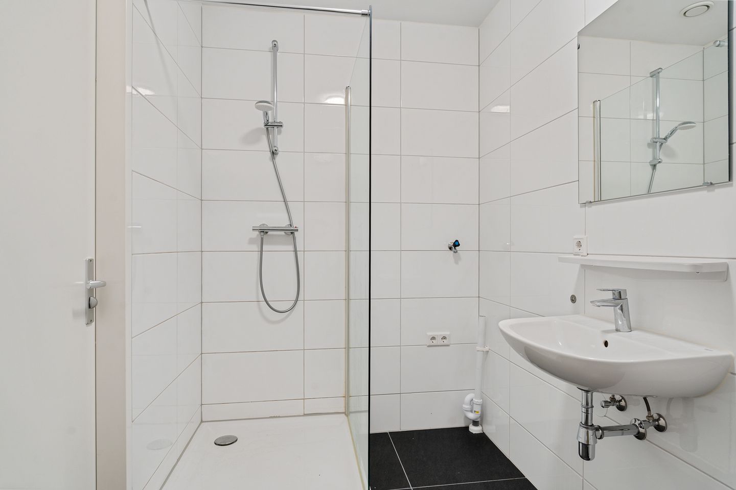 Photo 5 of Fascinatio Boulevard 890-R