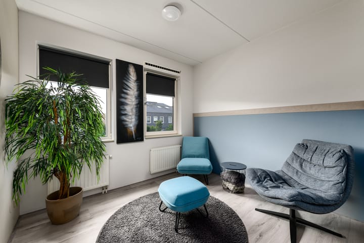 Hoekwoning te koop: Annie Zernikeweg 6, Heerenveen