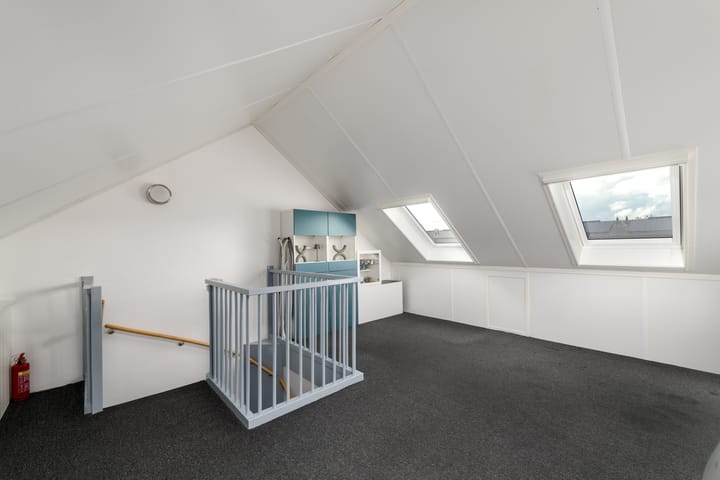 Hoekwoning te koop: Annie Zernikeweg 6, Heerenveen