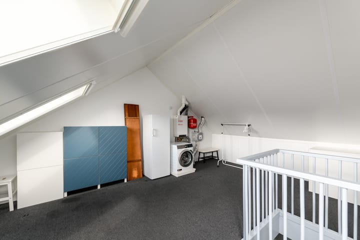 Hoekwoning te koop: Annie Zernikeweg 6, Heerenveen
