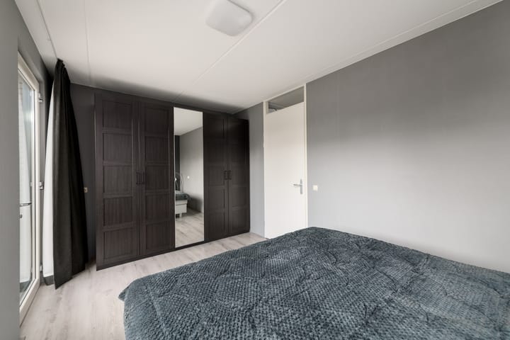 Hoekwoning te koop: Annie Zernikeweg 6, Heerenveen