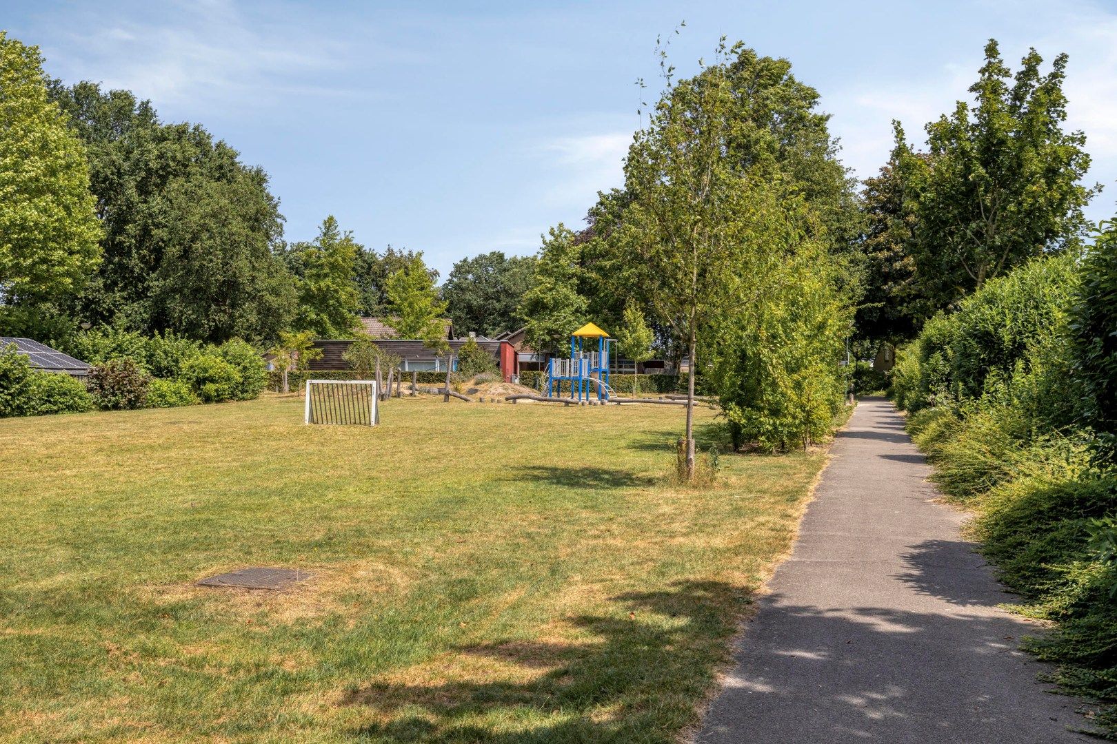 Photo 39 of Schoolstraat 38
