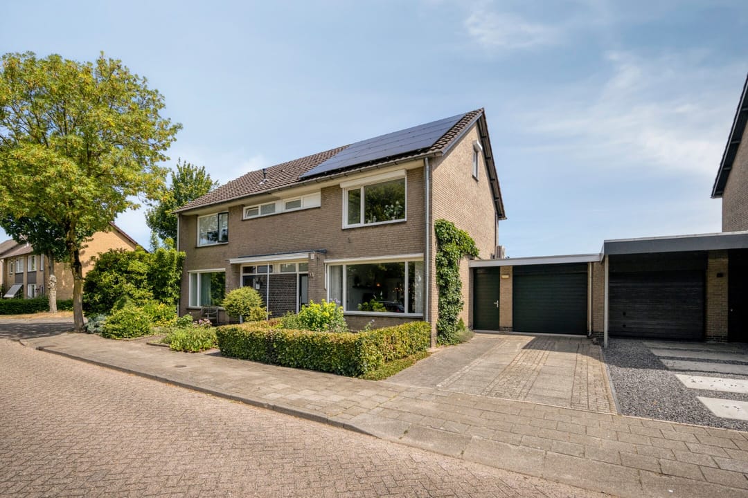 Photo 7 of Schoolstraat 38