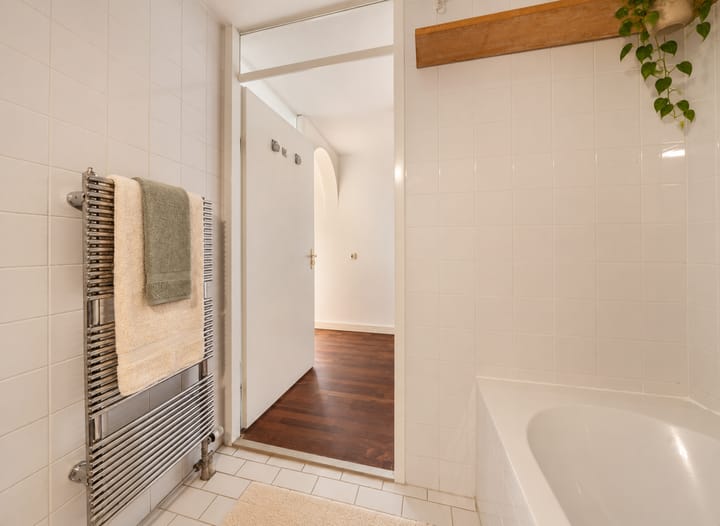 Appartement te koop: Zenderstraat 184, Hilversum