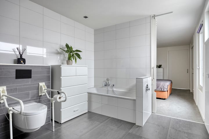 Twee-onder-één-kap te koop: Houtgracht 10, Hooge Mierde