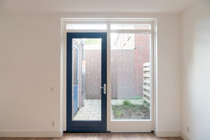 Hoekwoning te huur: Burgemeester Smitsstraat 5, Utrecht