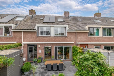 Den Hoeff thumbnail
