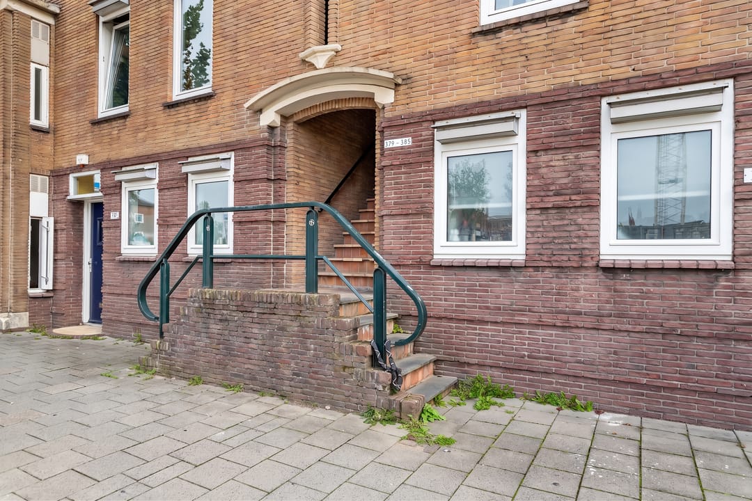 Photo 7 of Oudenoord 381