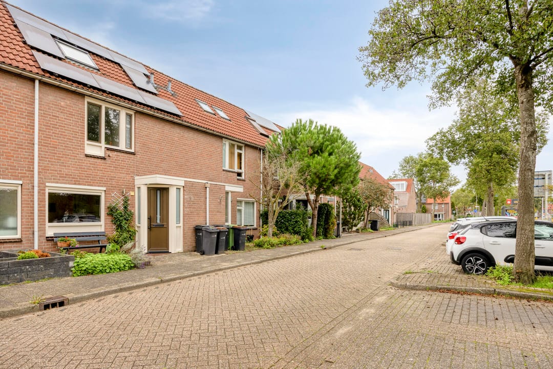 Photo 8 of Sjeesstraat 14