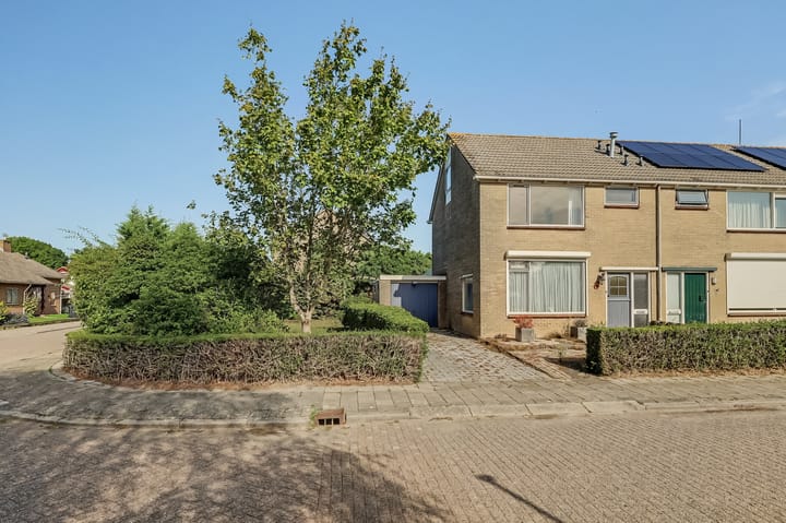 Hoekwoning te koop: Luijksberglaan 12, Serooskerke (Gem. Veere)