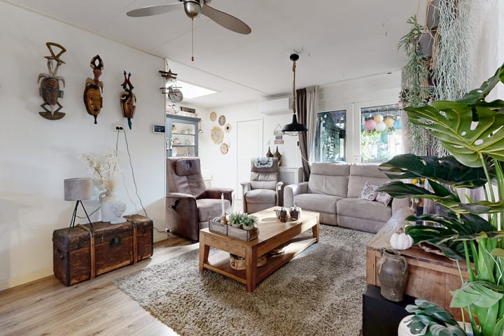 Tussenwoning te koop: Prins Willemstraat 17, Klundert