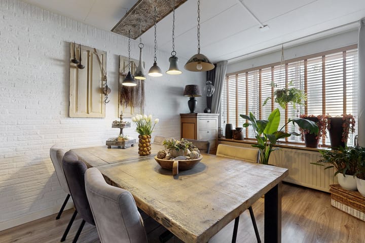 Tussenwoning te koop: Prins Willemstraat 17, Klundert