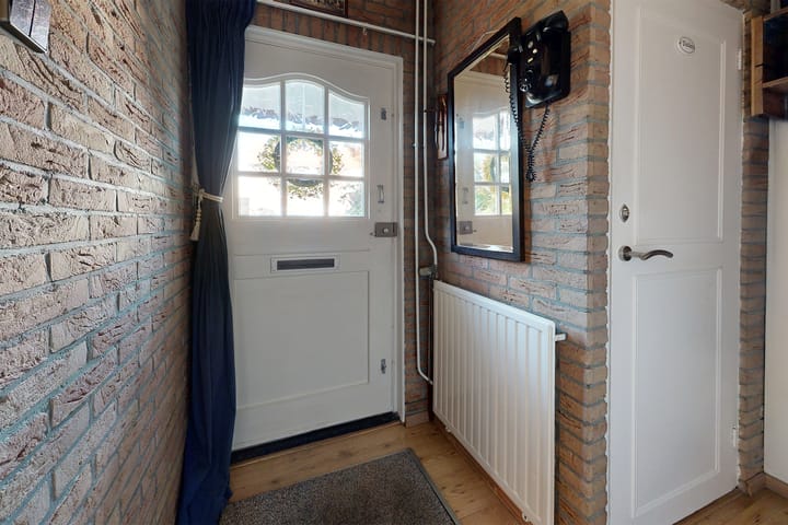 Tussenwoning te koop: Prins Willemstraat 17, Klundert