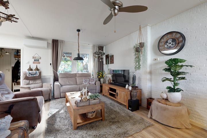 Tussenwoning te koop: Prins Willemstraat 17, Klundert
