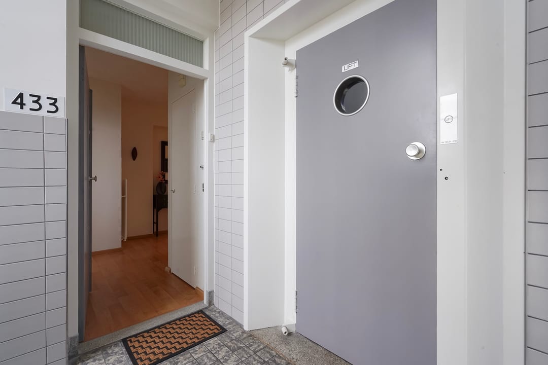 Photo 7 of Louis Davidsstraat 433