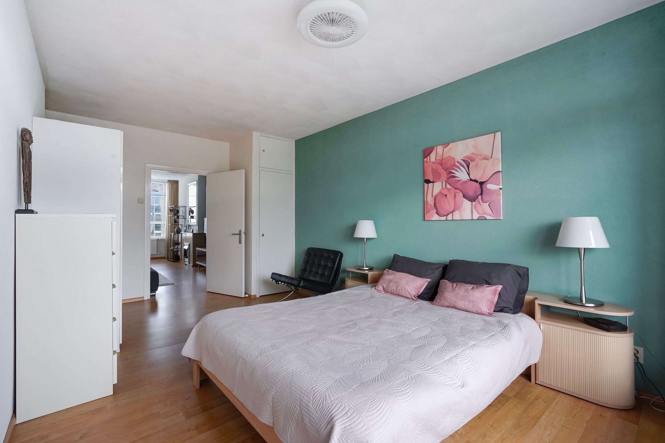 Photo 33 of Louis Davidsstraat 433