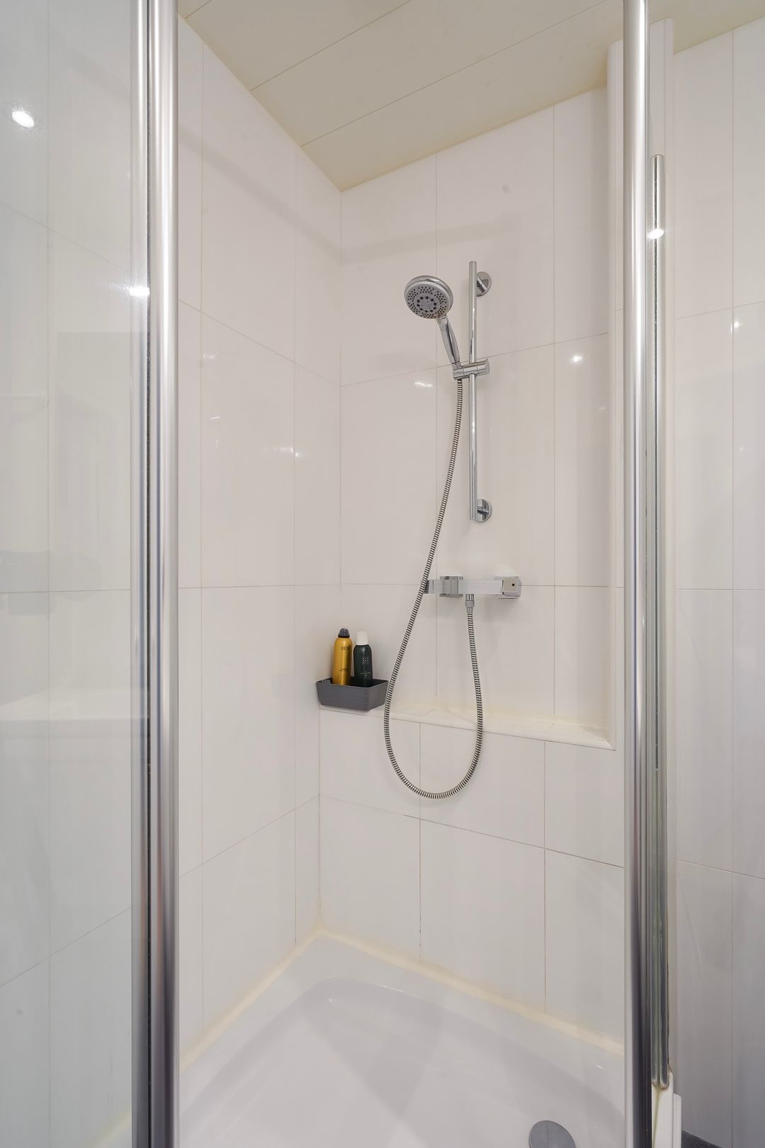 Photo 37 of Louis Davidsstraat 433