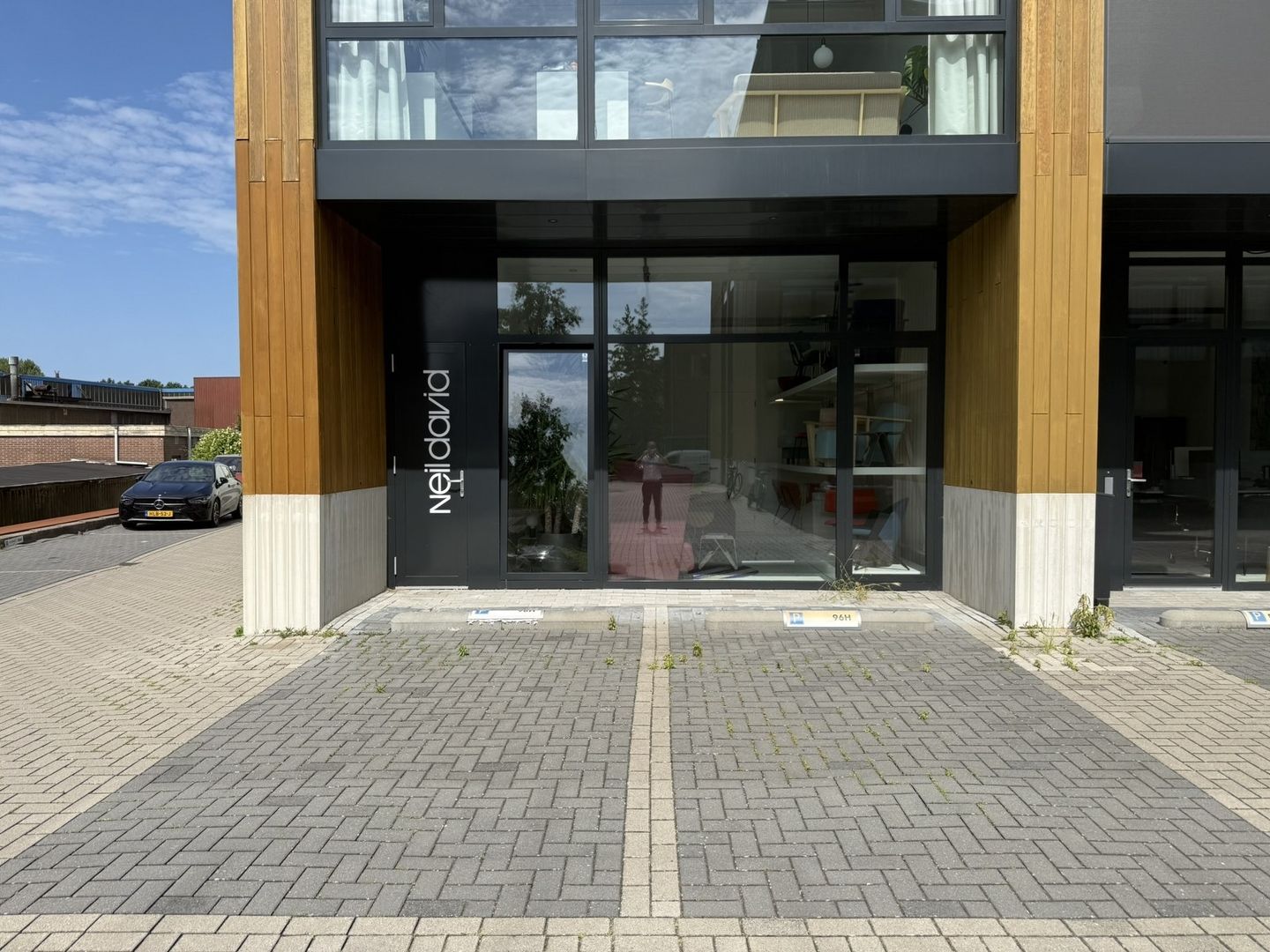 View photo 4 of Weesperstraat 96-H