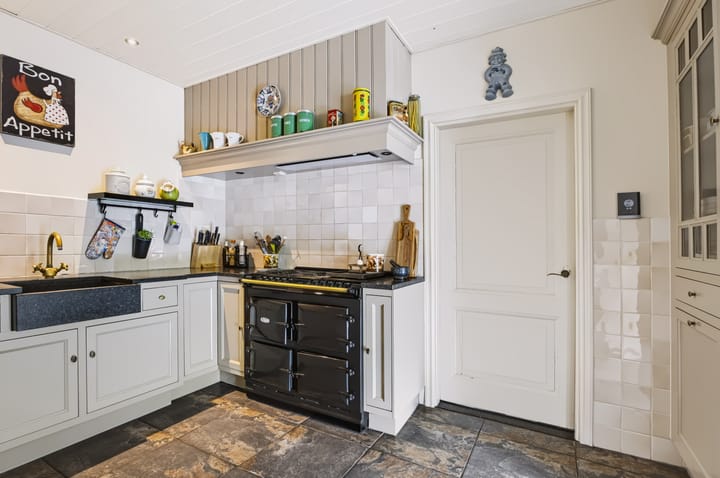 Vrijstaande woning te koop: Rijksweg 20, Bergen (Li)