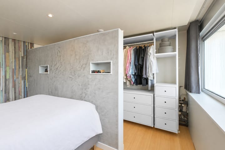 Tussenwoning te koop: Kantershof 567, Amsterdam
