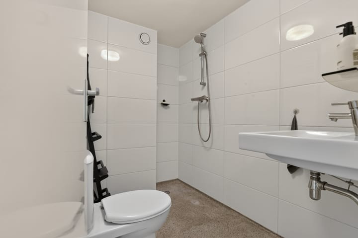 Studio te koop: Haarlemmerstraat 144F, Amsterdam