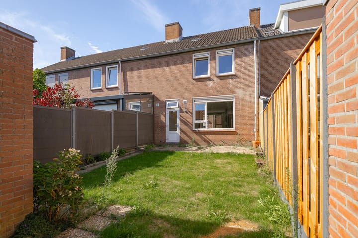 Tussenwoning te koop: Berkenlaan 14, Kerkrade