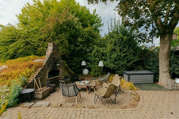 Tussenwoning te koop: Observantenweg 47, Maastricht
