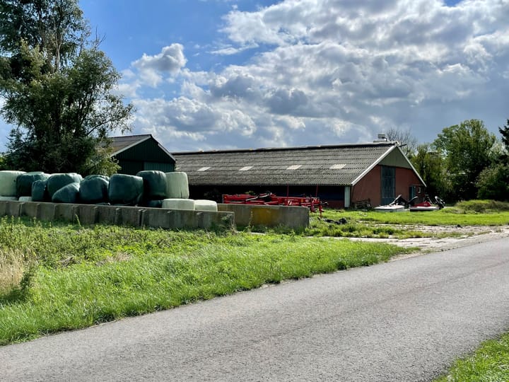 Buitendijks 4, Noordeinde (GE)